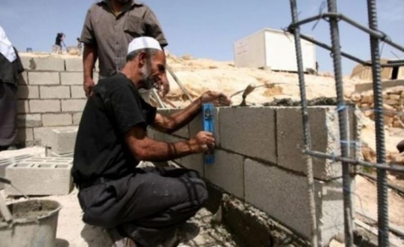 الاحتلال يخطر 7 منازل بوقف البناء غرب سلفيت