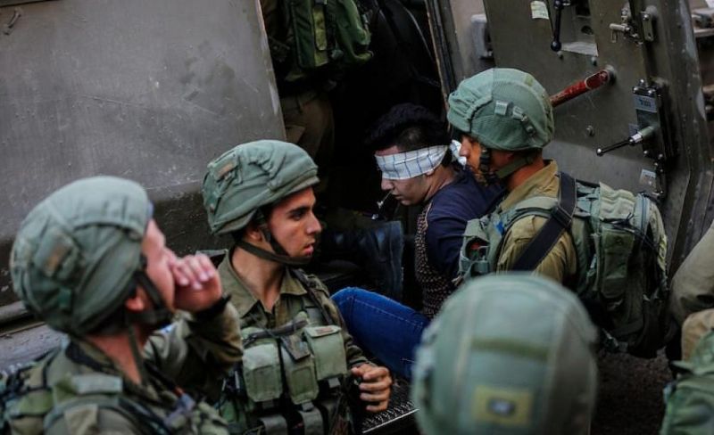 اعتقالات إسرائيلية في الضفة الغربية تطال 5 فلسطينين