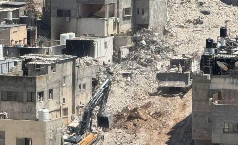 إخلاء قسري وتجريف واسع بمحيط مخيم "نور شمس"