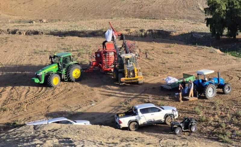 الاحتلال يصادر معدات ري وطاقة شمسية بالأغوار الشمالية