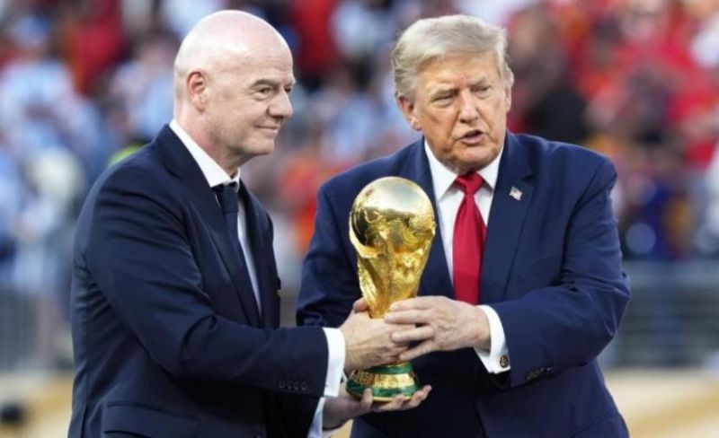 ترامب يطلب استضافة كأس العالم مرة أخرى