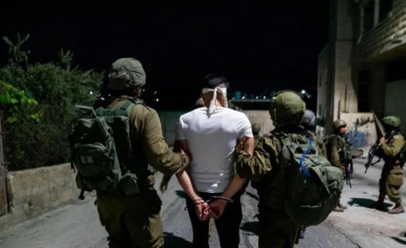 الاحتلال يعتقل 6 فلسطينيين من الضفة والقدس