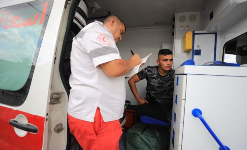 الاحتلال يقلص سفر مرضى غزة من 136 إلى 61