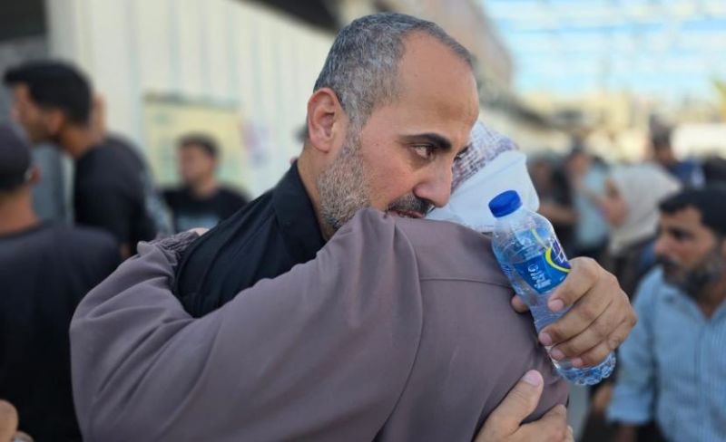 المحرر السيقلي عاد من الأسر.. فوجد أطفاله الستة شهداء