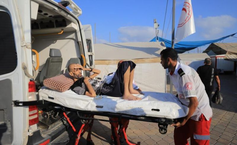 إجلاء 34 مريضا للعلاج خارج غزة