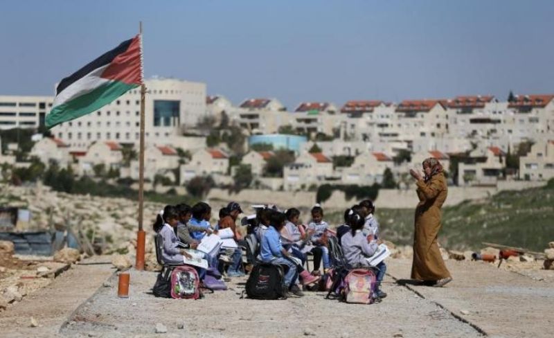 "التربية" تحذر من الانتهاكات المتصاعدة بحق التعليم بالقدس