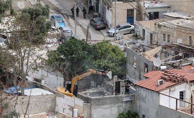 الاحتلال يهدم منزلًا جنوب القدس