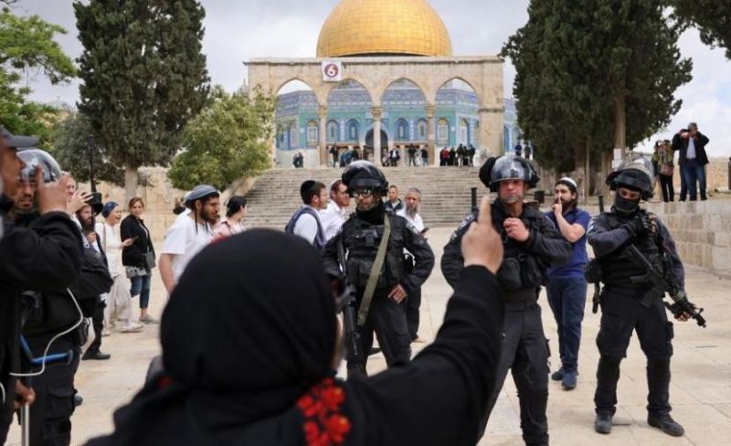 168 مستوطنا يُدنسون باحات المسجد الأقصى