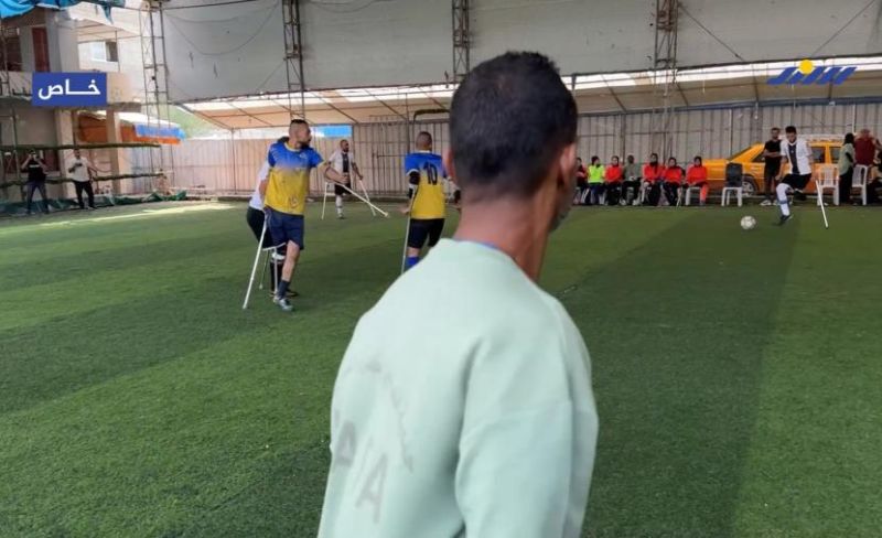 شغف لا يُبتر...مبتورو أطراف يشاركون في مباراة رمزية بدير البلح