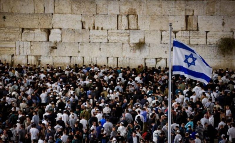 "شؤون القدس" تحذر من تقسيم الأقصى