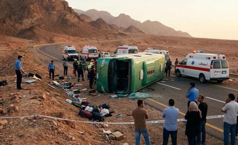 مصر: 16 قتيلاً و28 مصاباً بانقلاب حافلة في سيناء