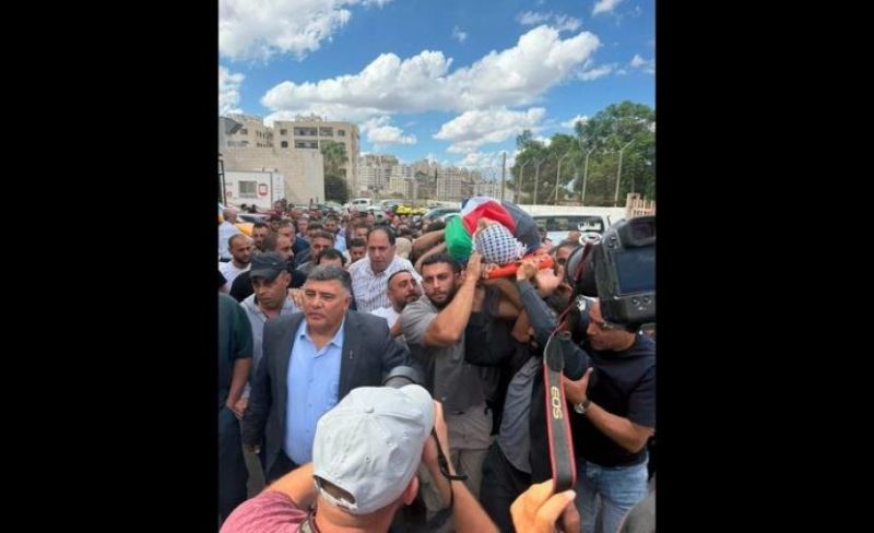 ارتقى برصاص المستوطنين.. برقة تُشيِّع شهيدها علي البزاري