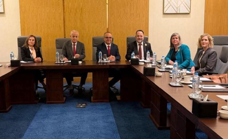 هولندا تمنح المياه بفلسطين 12 مليون دولار