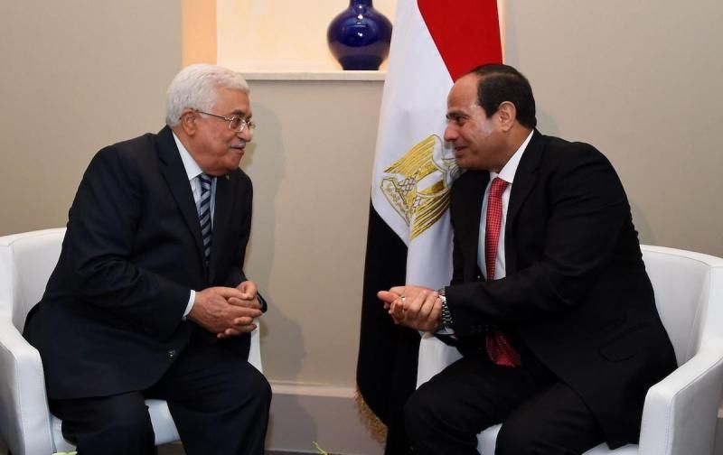 الرئيس ونظيره المصري يبحثان في لقاء قمة بالقاهرة مستجدات القضية الفلسطينية