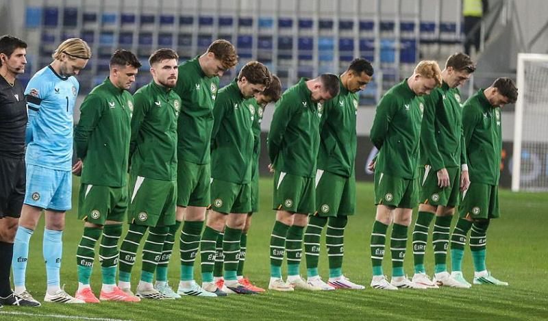"يويفا" يفتح تحقيقا ببصق لاعب إسرائيلي على مسؤول بمنتخب إيرلندا