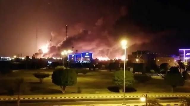 الرئاسة تدين استهداف المملكة العربية السعودية ومقدساتها