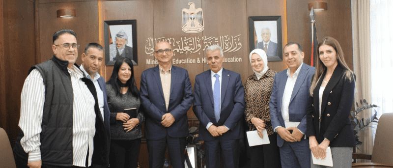 "التربية" تبحث مع "الرؤية العالمية" آفاق التعاون لدعم حقوق الأطفال وتطوير التعليم