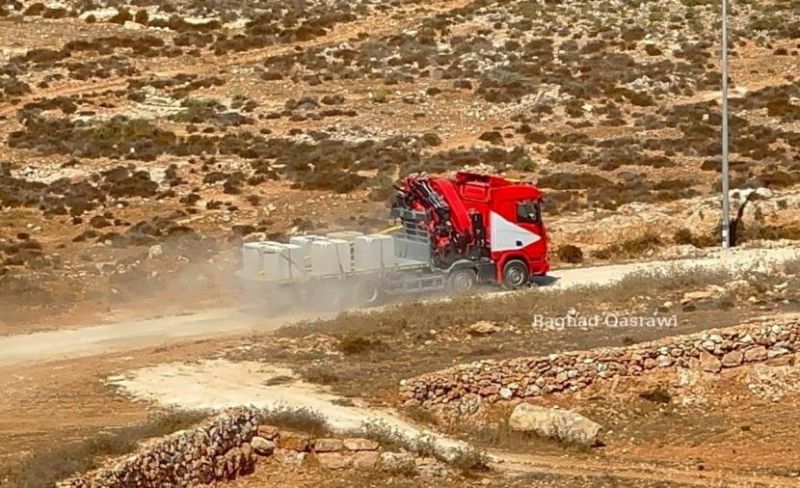 18 يوما على حصار قصرة والاحتلال ينصب بوابة حديدية