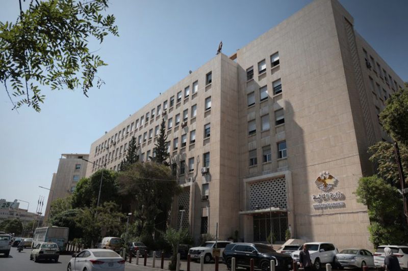 المالية السورية تنفي صحة الأرقام المتداولة بشأن أصول الصندوق السيادي والضرائب