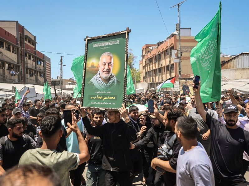 أول من نفذ تكتيك الزخم الصاروخي.. هذه أبرز معلومات عن القائد القسامي محمد عودة