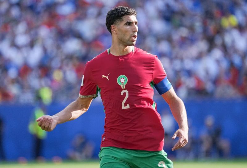 أشرف حكيمي يحتل المركز الـ13 في ترتيب الكرة الذهبية لعام 2026