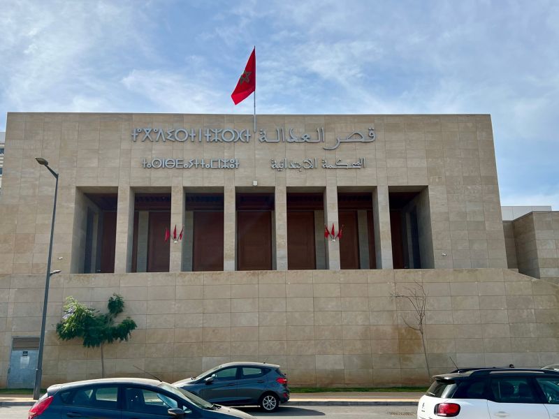 إقرار قانون ينظم مهنتهم.. هل ينهي المحامون في المغرب شلل المحاكم؟