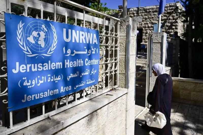 فلسطينيو الخارج يحذر من تسريح موظفي الأونروا ويحمل المانحين مسؤولية العجز المالي