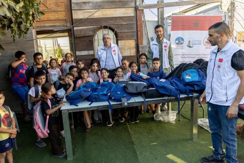 "بيت مال القدس" تشرع بتوزيع 3000 حقيبة مدرسية وقرطاسية في القدس وضواحيها