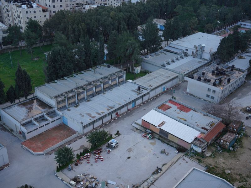 ماذا نعرف عن مجمع الأونروا الذي أخلته إسرائيل بالقوة؟