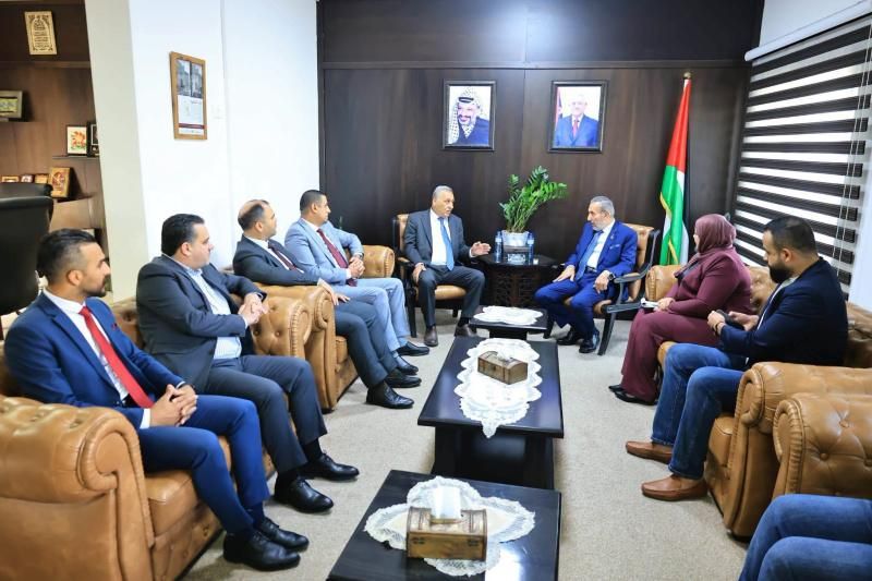 العدل وجامعة الاستقلال توقعان مذكرة تفاهم للتعاون المشترك في مجال العيادة القانونية