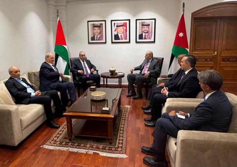 الشيخ يلتقي وزير الخارجية الأردني