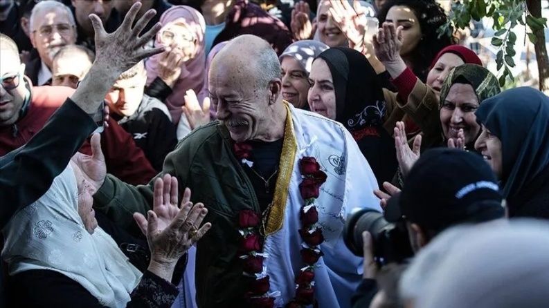 ماهر يونس.. وفاة أحد عمداء الأسرى الفلسطينيين