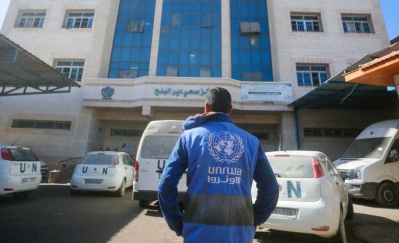 "أبو هولي" يحذّر من تقليص كوادر أونروا