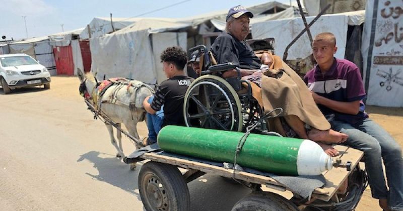 صحة غزة: الاحتلال يسمح بإجلاء 5 مرضى فقط من أصل 75 طفلًا مقررًا سفرهم للعلاج في الأردن