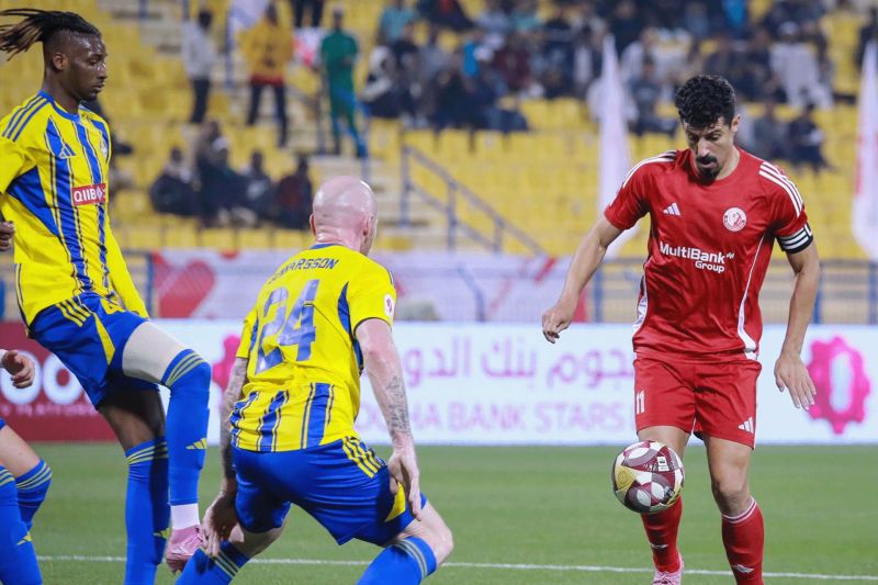شاهد.. الجزائري بونجاح يسجل هدفا من منتصف الملعب في الدوري القطري